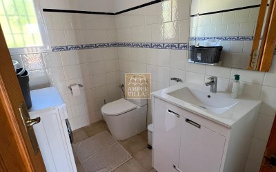 CHALET EN ZONA TRANQUILA CON PISCINA PRIVADA 